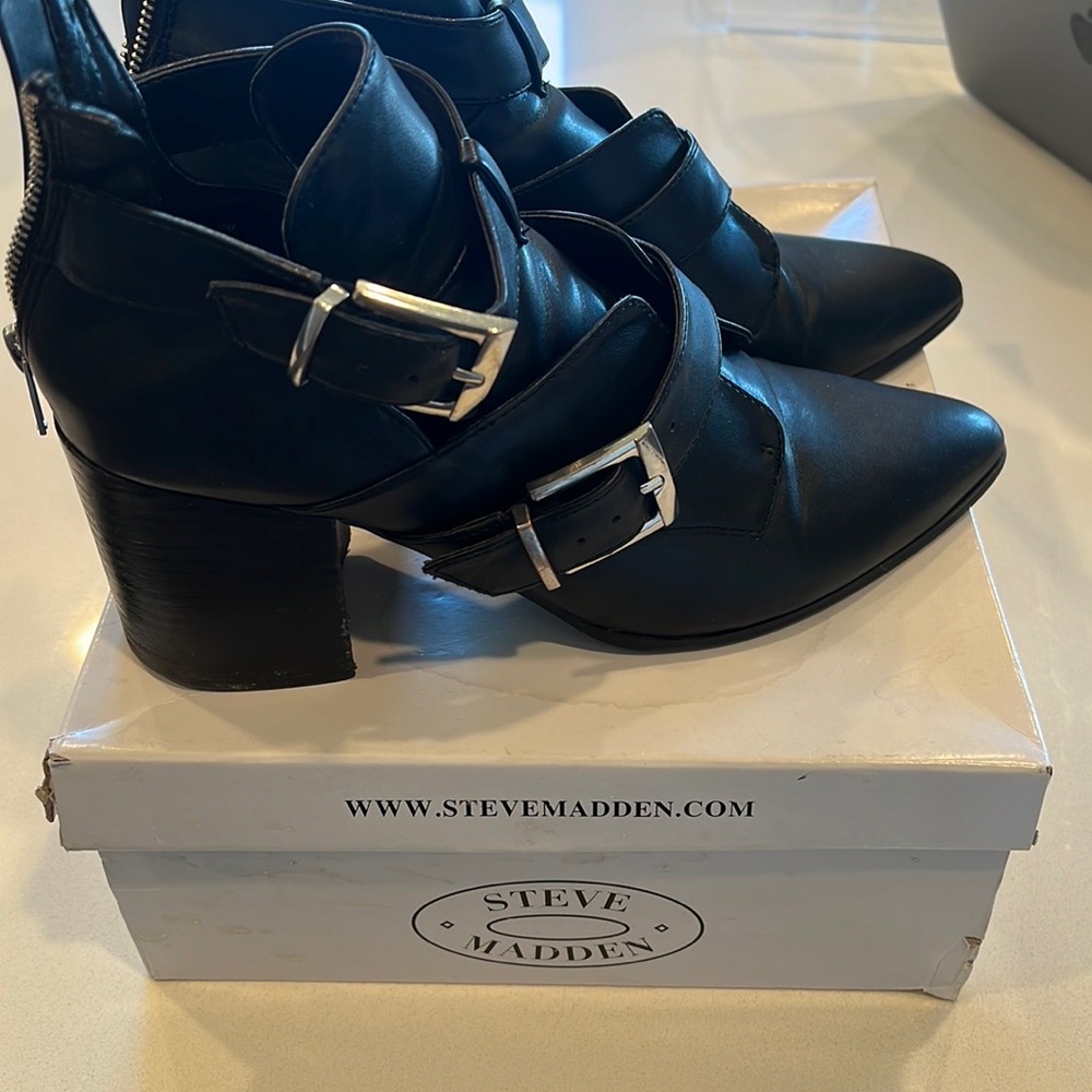 Steve Madden Boots